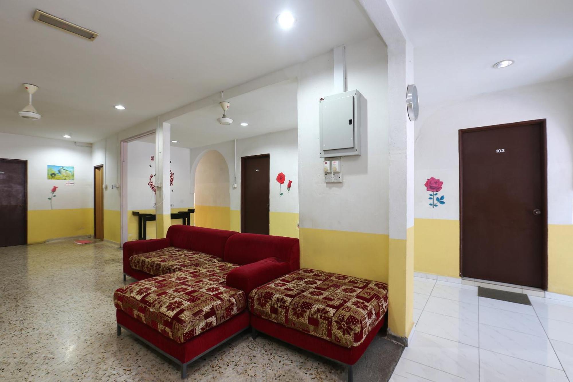 Oyo 89925 Innap Kota Bharu Ngoại thất bức ảnh