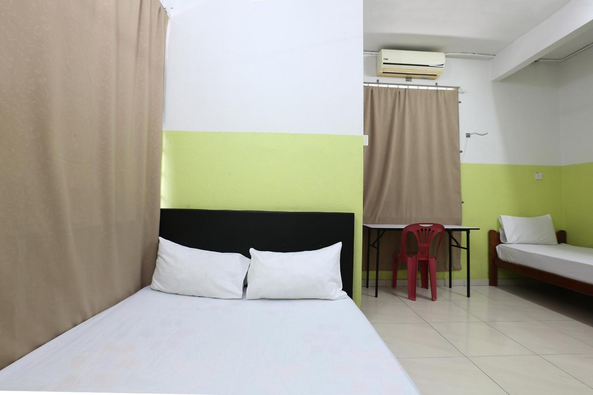 Oyo 89925 Innap Kota Bharu Ngoại thất bức ảnh