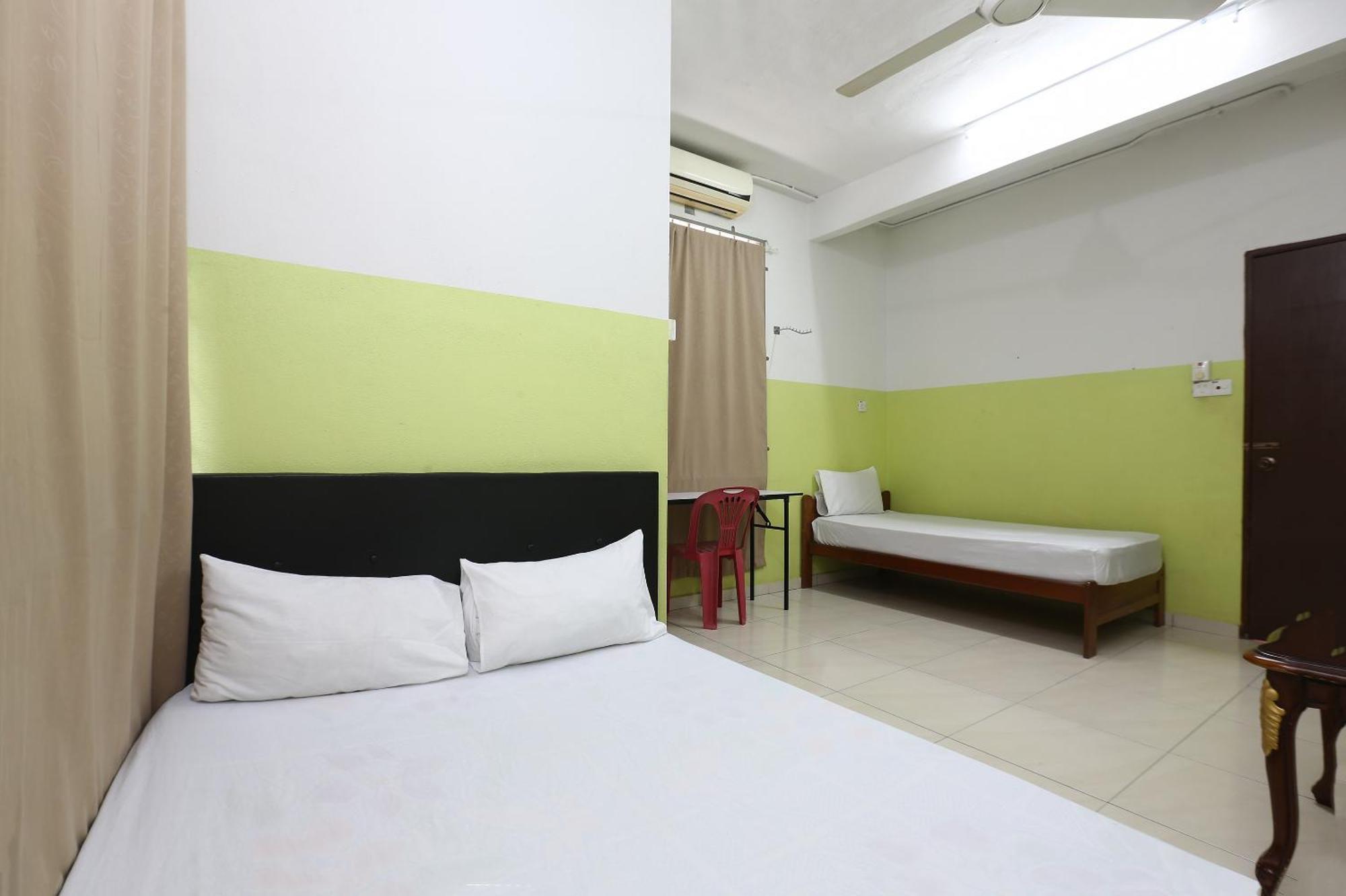 Oyo 89925 Innap Kota Bharu Ngoại thất bức ảnh